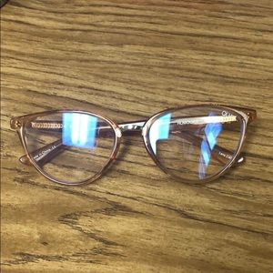 Quay Blue light blocking glasses